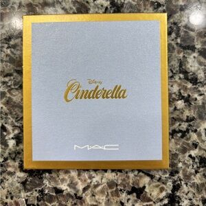 NWOB MAC x Cinderella palette